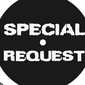 Purple thin in no-show socks